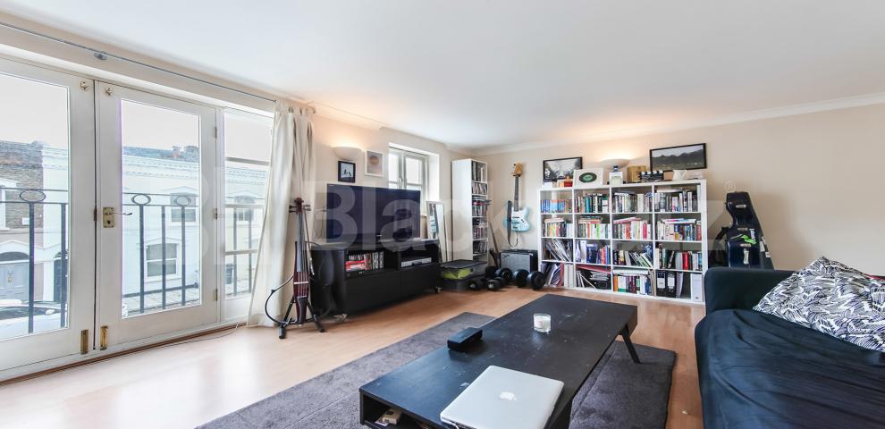 			UNDER OFFER , 2 Bedroom, 1 bath, 1 reception Apartment			 Draymans Court, Stockwell Green